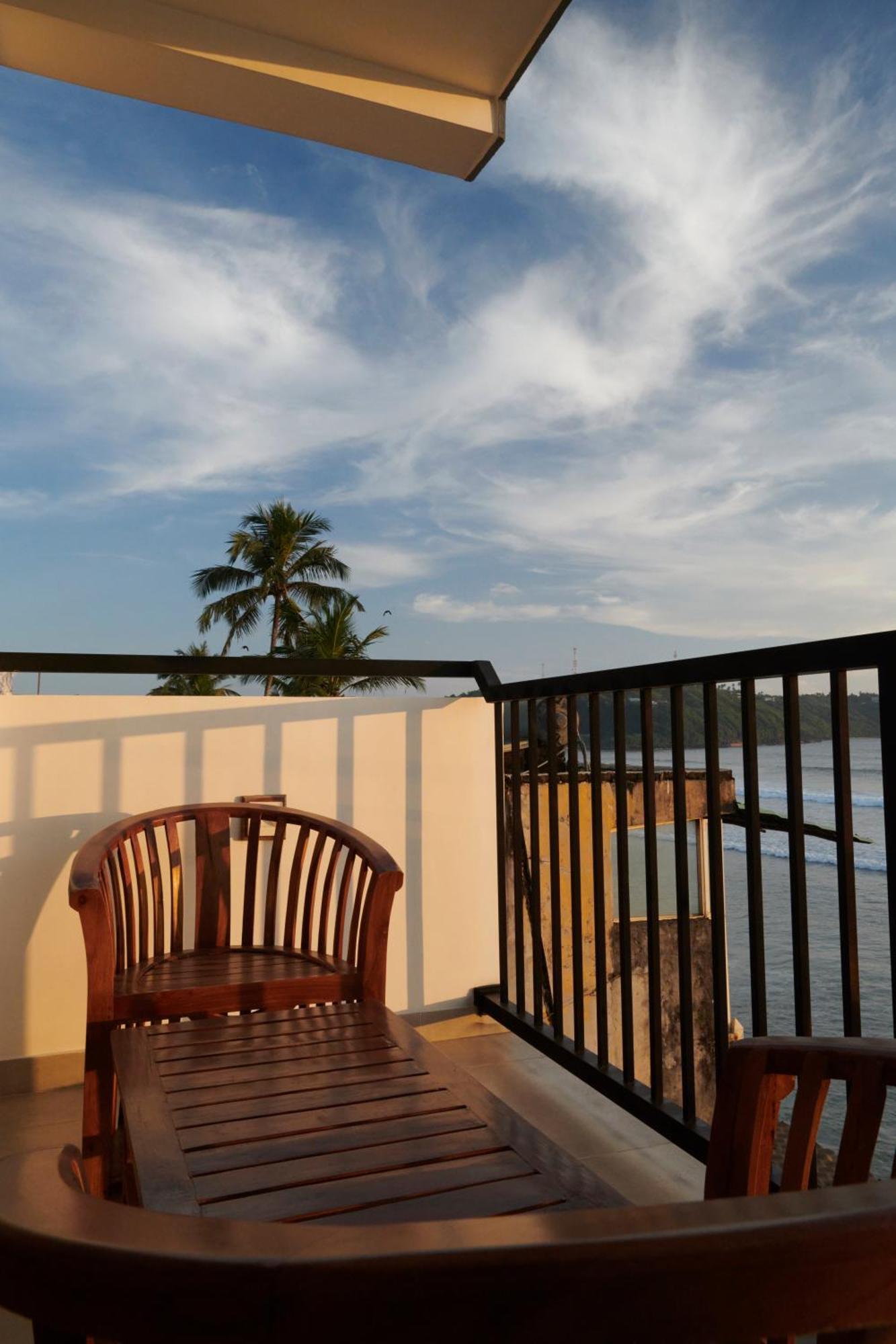 Kings Bay Beach Resort Galle Exteriér fotografie